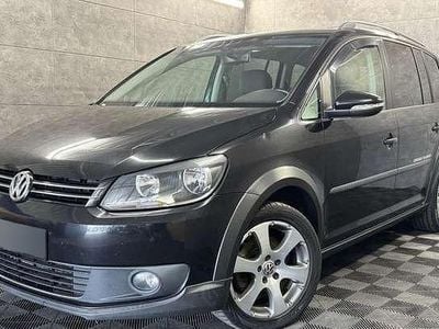 VW Touran Cross