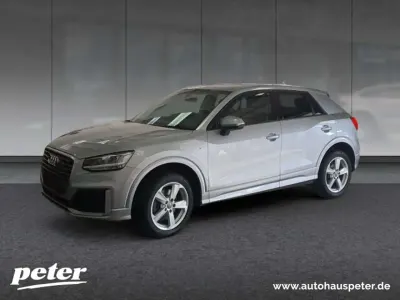 Używany Audi Q2 S-Line 150 KM (110 kW) 2018 Srebrny SUV