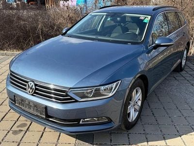 Gebraucht VW Passat Comfortline 150 PS (110 kW) 2014 Blau Kombi