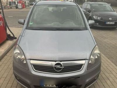 gebraucht Opel Zafira 