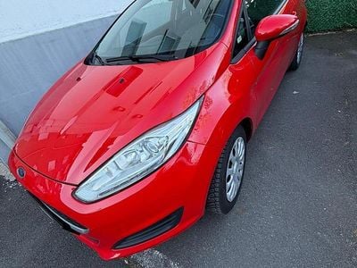Usata Ford Fiesta 95 CV (69 kW) 2016 Rosso Utilitaria
