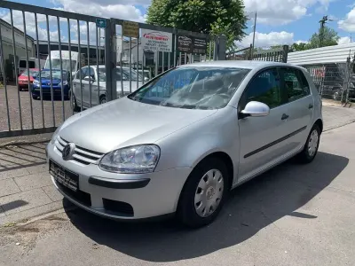 Gebraucht VW Golf IV Trendline 75 PS (55 kW) 2005 Silber Limousine