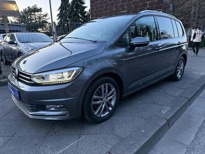 Gebraucht VW Touran Sound 150 PS (110 kW) 2017 Grau Van / Kleinbus