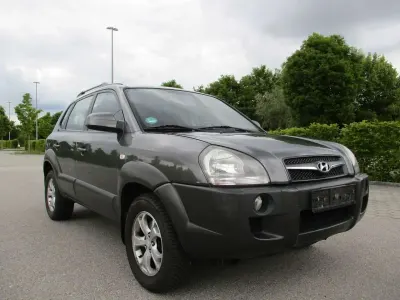Gebraucht Hyundai Tucson GLS 175 PS (128 kW) 2010 Grau SUV