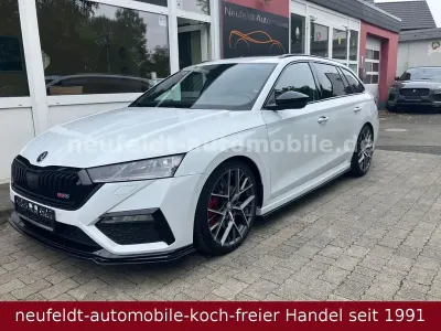 Gebraucht Skoda Octavia RS 245 PS (180 kW) 2021 Weiß Kombi
