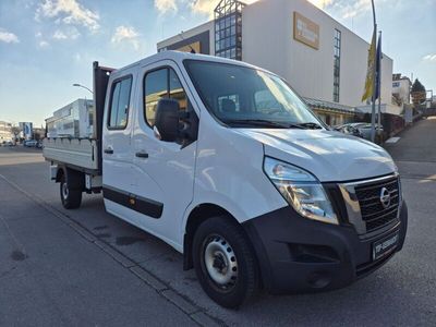 Nissan NV400