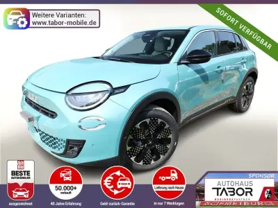 Neu Fiat 600 La Prima 145 PS (106 kW) 2026 Blau SUV