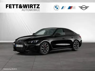 Neu BMW 430 M Sport 245 PS (180 kW) 2026 Black sapphire metallic Coupé