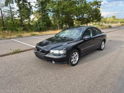 Gebraucht Volvo S60 140 PS (102 kW) 2003 Schwarz Limousine