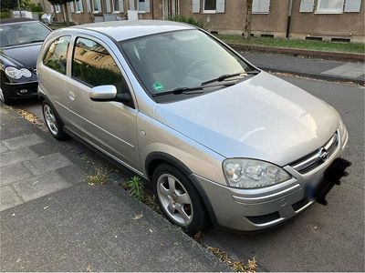 Gebraucht Opel Corsa Sport 80 PS (58 kW) 2006 Silber Kleinwagen