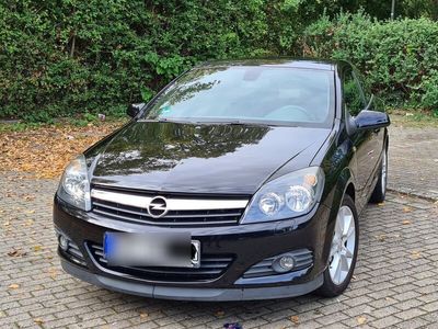 gebraucht Opel Astra GTC 1.8 Insp. neu, Regens. Tempom. - 2.Hd