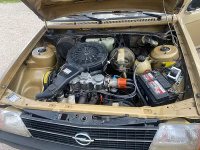 Gebraucht Opel Kadett S 90 PS (66 kW) 1983 Gold Kombi