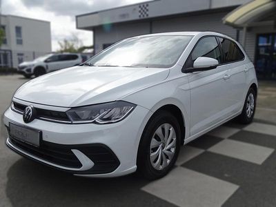 Usata VW Polo Life 80 CV (58 kW) 2023 Farbe: Utilitaria
