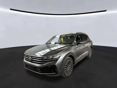 Gebraucht VW Touareg Elegance 381 PS (280 kW) 2024 Siliziumgrau metallic SUV