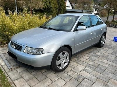 Second-hand Audi A3 101 CP (74 kW) 2003 Argintiu Hatchback