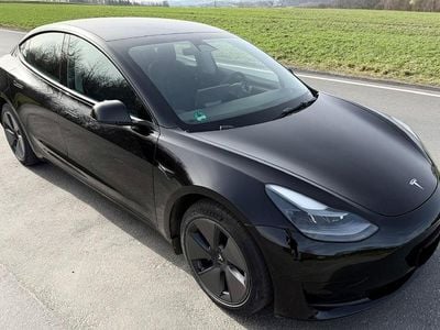 Gebraucht Tesla Model 3 RWD 208 kW (283 PS) 2022 Schwarz Limousine