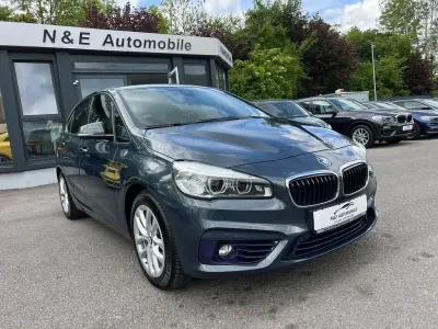 Gebraucht BMW 218 Active Tourer Sport Line 136 PS (100 kW) 2015 Silber Van / Kleinbus