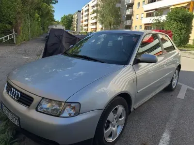 Gebraucht Audi A3 Attraction 125 PS (91 kW) 1998 Grau Kleinwagen