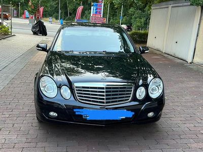Mercedes E200