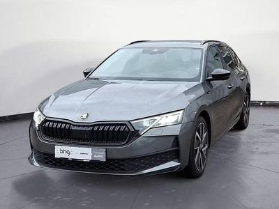 Usata Skoda Octavia SportLine 150 CV (110 kW) 2025 Grigio Station wagon