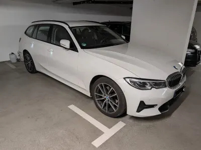 Gebraucht BMW 320 Sport Line 190 PS (139 kW) 2019 Weiß Kombi