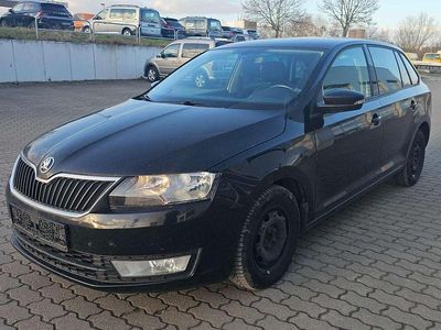 Gebraucht Skoda Rapid Ambition 90 PS (66 kW) 2017 Schwarzmagic perleffekt Kleinwagen