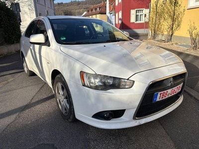 Gebraucht Mitsubishi Lancer Sportback Invite 140 PS (102 kW) 2010 Weiß Limousine