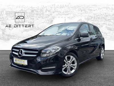 Gebraucht Mercedes B180 Urban 122 PS (89 kW) 2015 Grau Van / Kleinbus