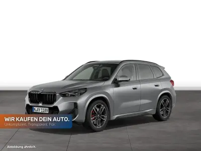 Gebraucht BMW X1 Comfort Edition 197 PS (144 kW) 2025 Frozen pure grey metallic SUV