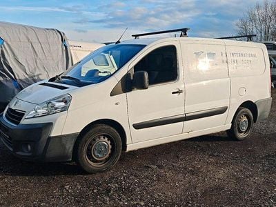 Gebraucht Peugeot Expert 163 PS (119 kW) 2009 Weiß Van