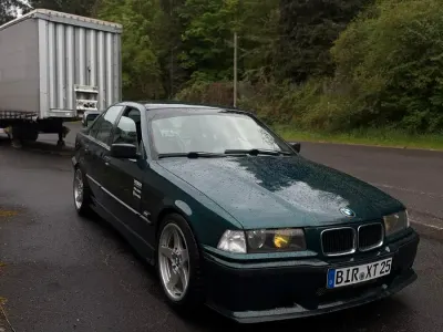 Brugt BMW 316 105 HK (77 kW) 1995 Grøn Sedan