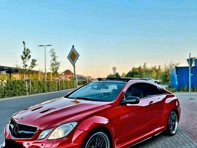 Gebraucht Mercedes E350 306 PS (225 kW) 2009 Rot Coupé