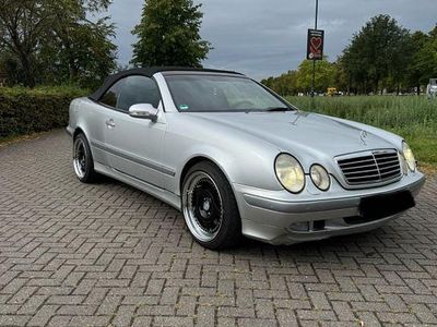 Mercedes CLK320