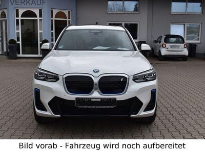 Usata BMW iX3 Impressive 210 kW (286 CV) 2022 Bianco SUV