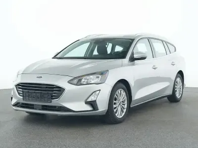 Gebraucht Ford Focus Titanium 125 PS (91 kW) 2021 Silber Kombi