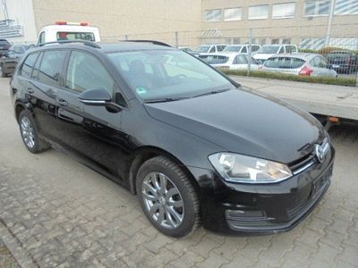 gebraucht VW Golf VII Variant Comfortline BMT