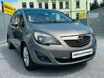 Używany Opel Meriva Innovation 120 KM (88 kW) 2010 Brązowy Minivan