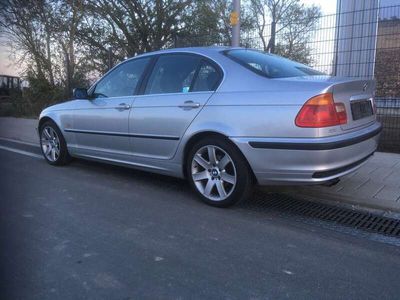 gebraucht BMW 320 320 i