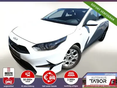 Gebraucht Kia Ceed Vision 160 PS (117 kW) 2022 Weiss Kleinwagen