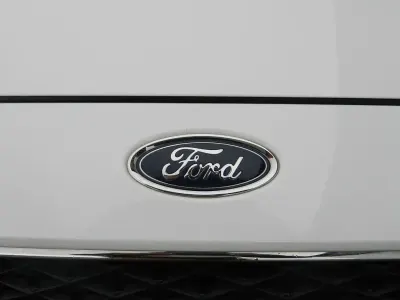 Gebraucht Ford Fiesta Trend 75 PS (55 kW) 2021 Weiß Kleinwagen