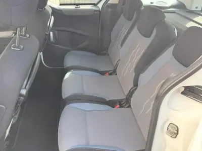 Gebraucht Peugeot Partner 98 PS (72 kW) 2013 Weiß Van / Kleinbus