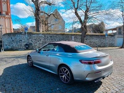 Gebraucht Mercedes E400 AMG 365 PS (268 kW) 2023 Silber Cabrio
