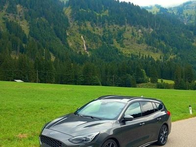 Gebraucht Ford Focus ST 280 PS (205 kW) 2020 Grau Kombi