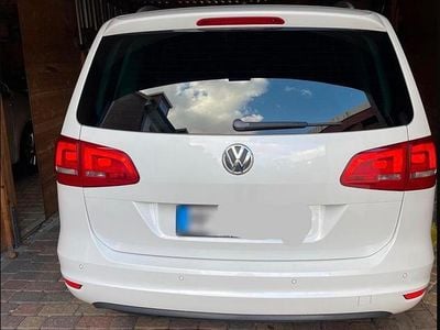 Gebraucht VW Sharan Life 140 PS (102 kW) 2013 Weiß Van / Kleinbus