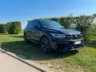 Gebraucht VW Tiguan R 320 PS (235 kW) 2022 Schwarz SUV