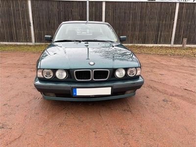 Gebraucht BMW 520 Executive 150 PS (110 kW) 1995 Grün Limousine