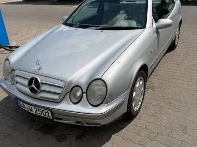 Gebraucht Mercedes CLK200 136 PS (100 kW) 1998 Silber Coupé
