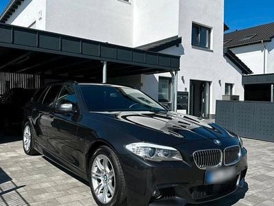 Usata BMW 535 Shadowline 313 CV (230 kW) 2013 Grigio Station wagon