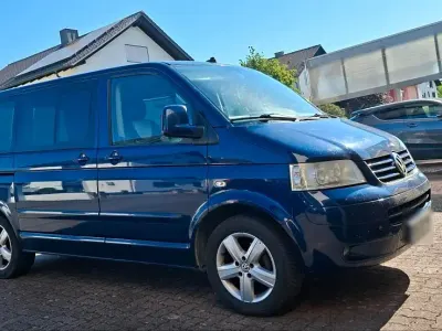 Gebraucht VW Multivan 174 PS (127 kW) 2026 Blau Van / Kleinbus