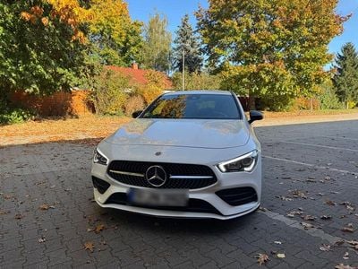 Mercedes CLA200